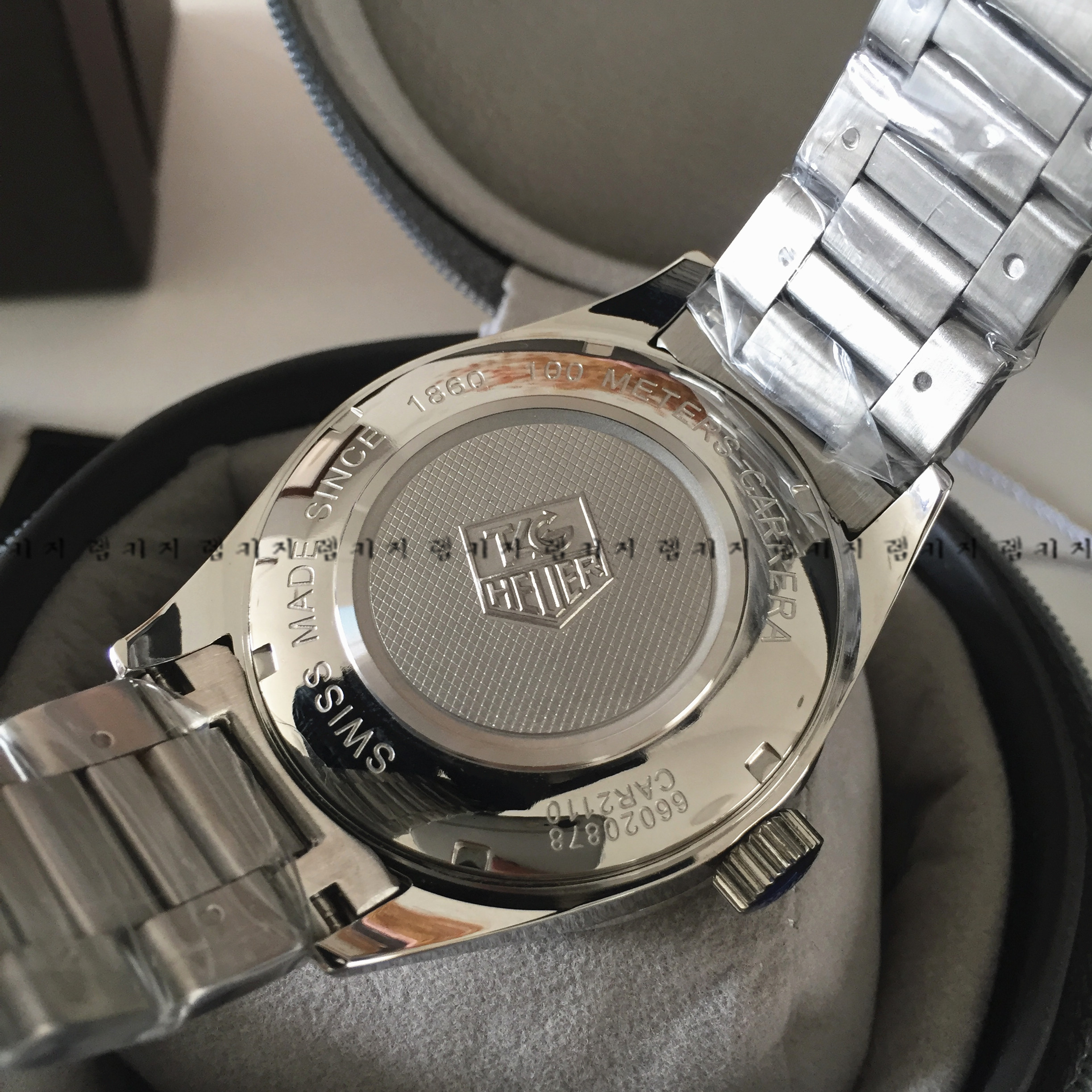 태그호이어 까레라 칼리브 5 메탈시계